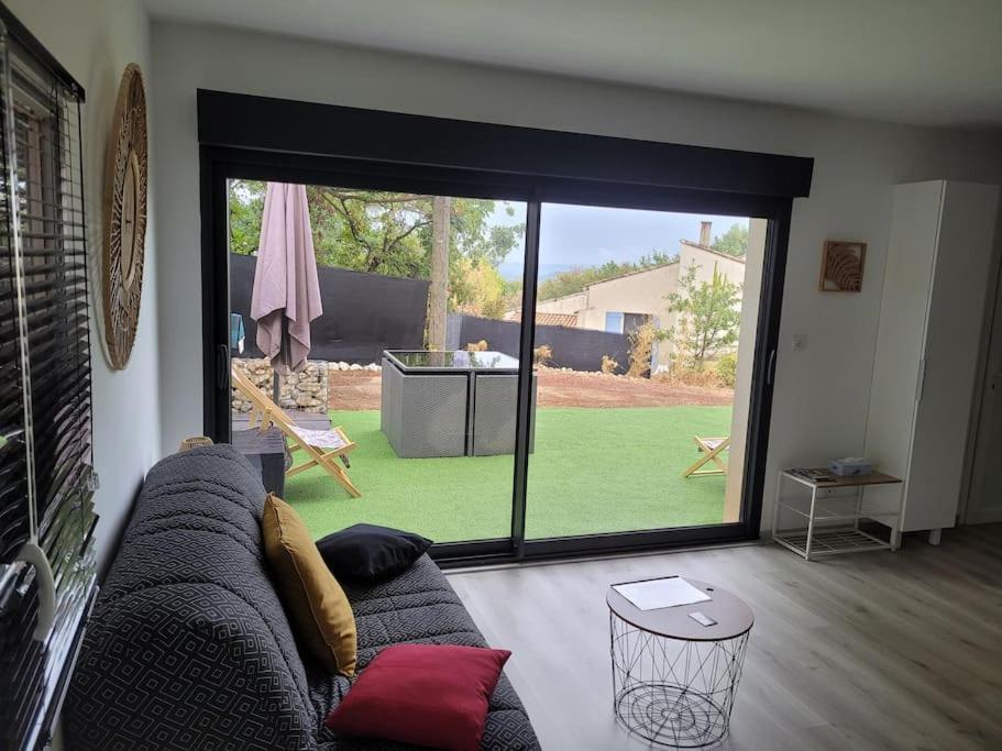 Appartement Tout Equipe En Rez-De-Jardin Entre Gard Et Ardeche Saint-Julien-de-Peyrolas エクステリア 写真