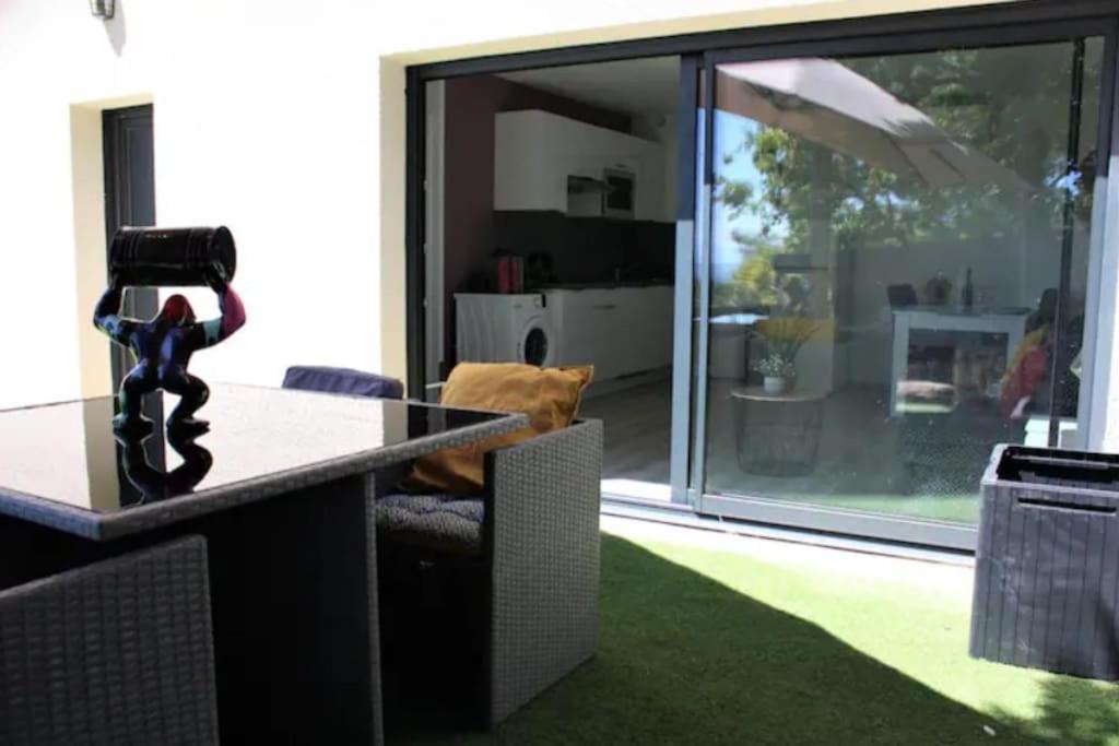 Appartement Tout Equipe En Rez-De-Jardin Entre Gard Et Ardeche Saint-Julien-de-Peyrolas エクステリア 写真